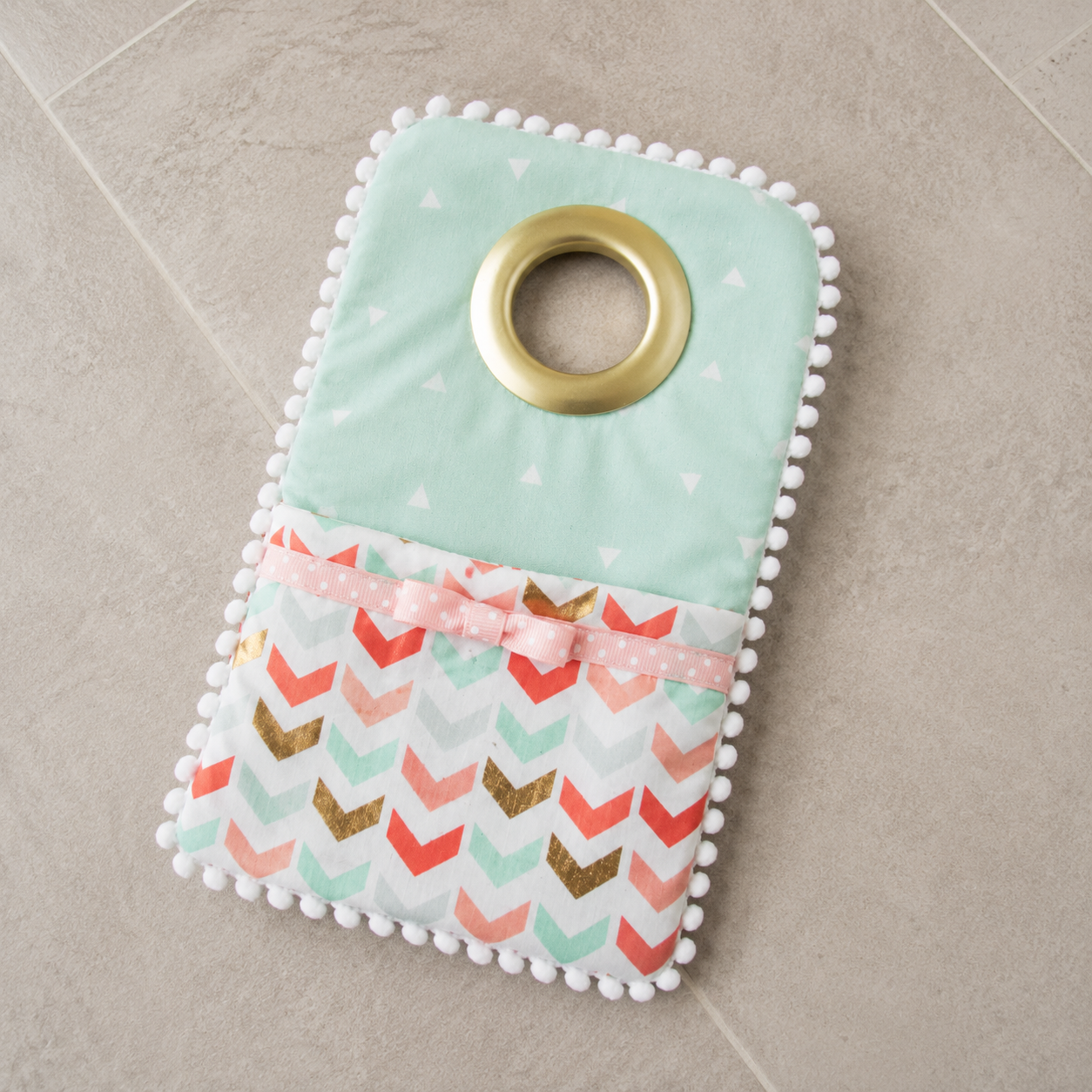 Easy Phone Charger Holder with Pockets